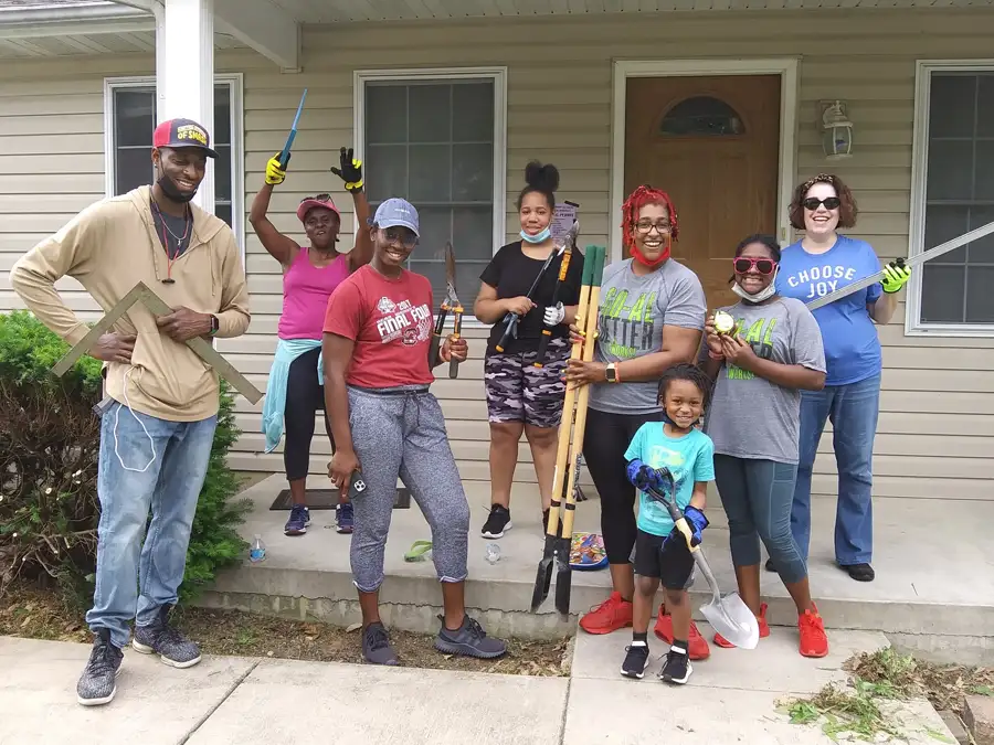 Rebuilding Together Southwest Illinois - group of volunteers - Wheelchair ramp project - May 2021